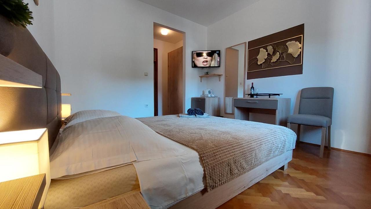 Villa Salvia Rooms And Apartments Rovinj Ngoại thất bức ảnh