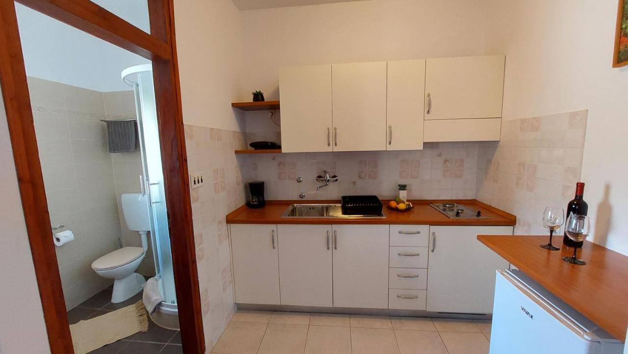 Villa Salvia Rooms And Apartments Rovinj Ngoại thất bức ảnh